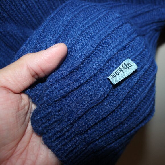 FREE*❤️Urban Behavior UB Jeans blue turtleneck sweater 100% acrylic Korea made - Picture 4 of 6